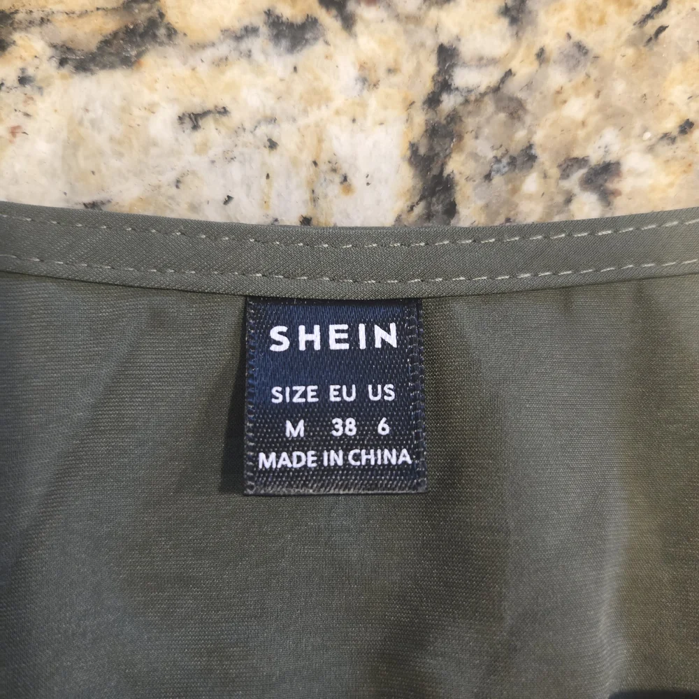 SHEIN Olive Green Midi Dress V Neck Womens Medium - Picture 5 of 6